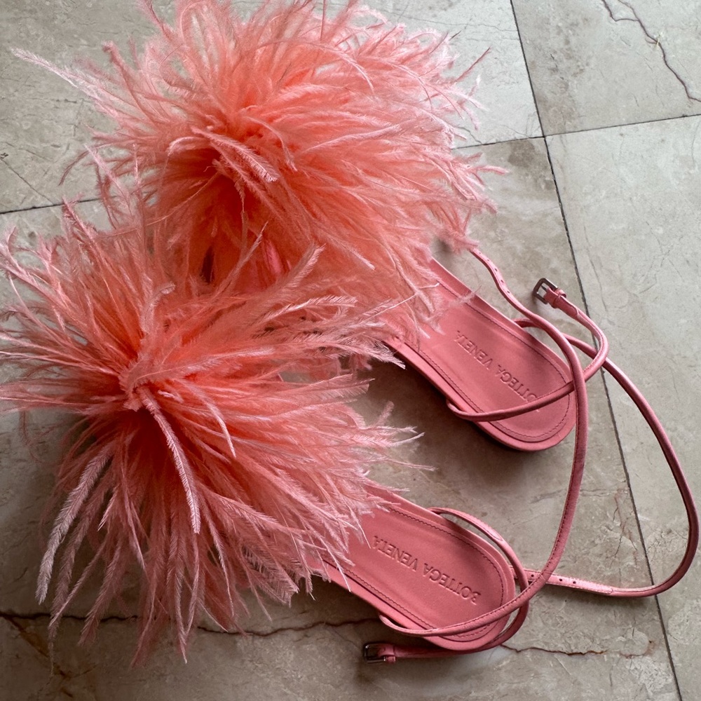 Bottega Veneta flamingo slides size:36